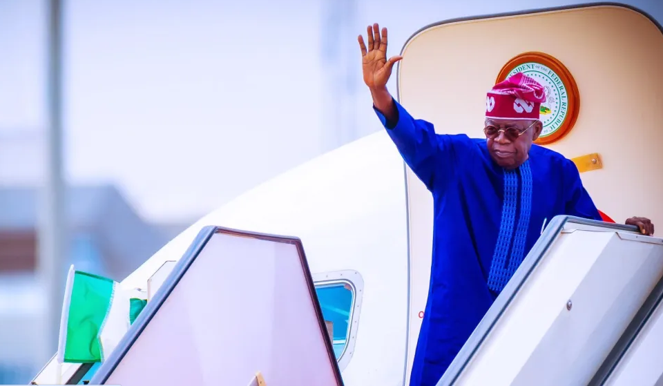 Nigerian President Bola Tinubu attends the inauguration of Ghanaian President-elect Mahama.